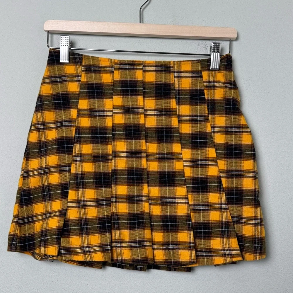 Yellow Plaid Clueless Style Pleated Mini Skirt‎ Size Medium